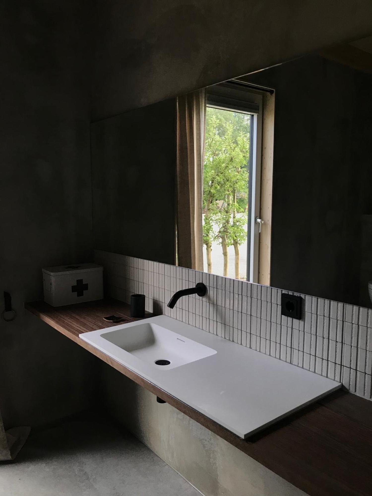크라켄버그 Bed En Brood In De Kapschuur - Boerderij De Zuiderkrib B&B 외부 사진