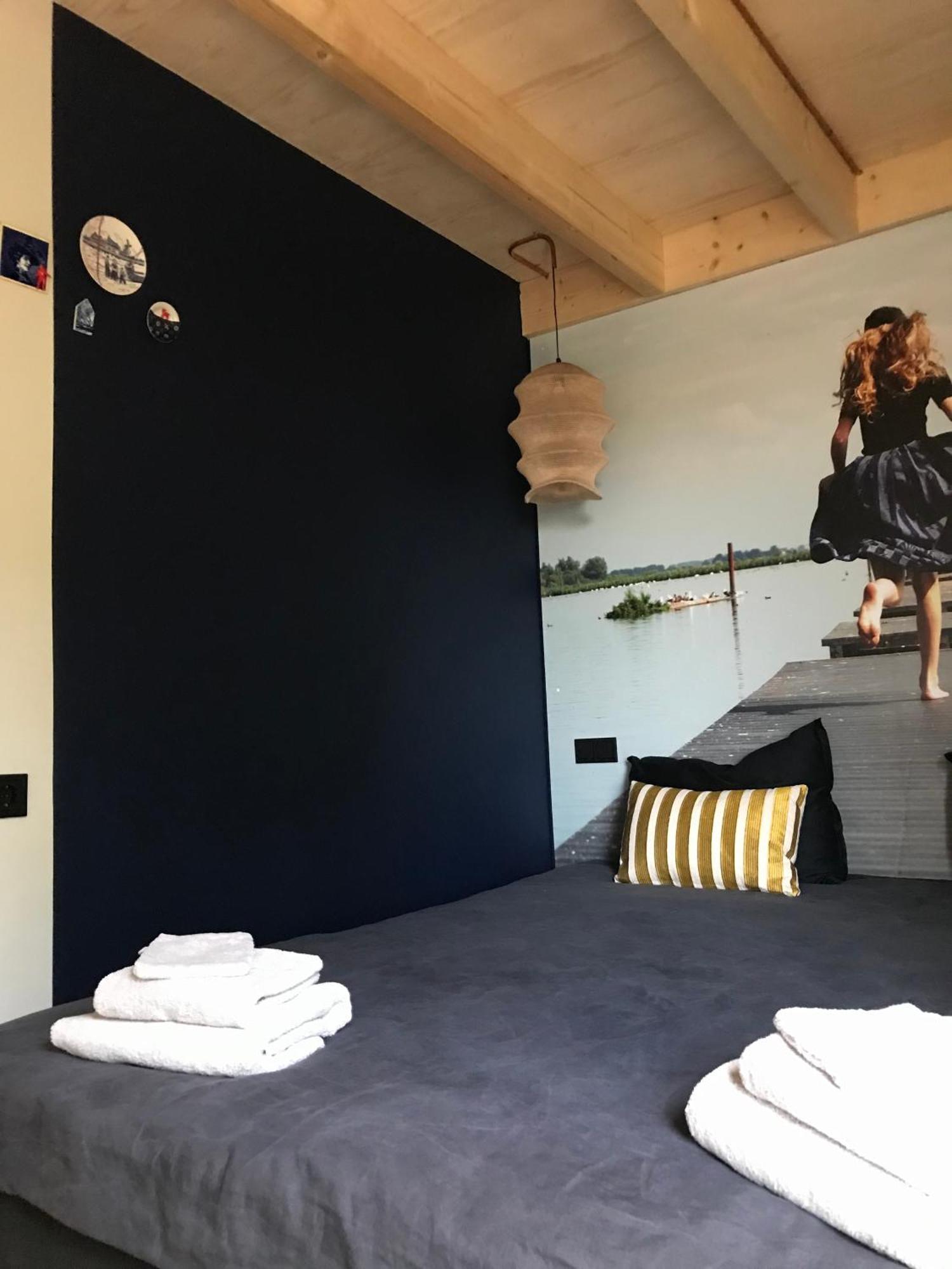 크라켄버그 Bed En Brood In De Kapschuur - Boerderij De Zuiderkrib B&B 외부 사진