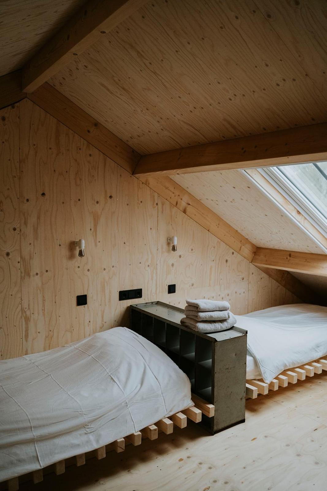 크라켄버그 Bed En Brood In De Kapschuur - Boerderij De Zuiderkrib B&B 외부 사진
